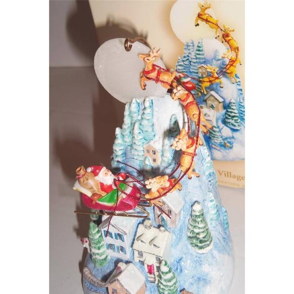 The Sleeping Village Hallmark Christmas Ornament 2006 -011431 - Picture 3 of 4